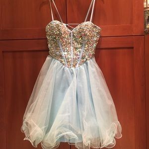 Dave & Johnny Blue Sweet Sixteen/ Prom Dress